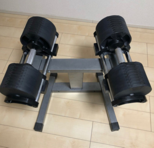 Flexbell 32kg 4kg単位可変式ダンベルスタンド付き しゅん 渋谷のスポーツの中古あげます 譲ります ジモティーで不用品の処分