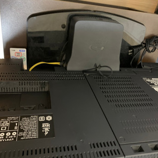 三菱液晶テレビとテレビ台のセットです。