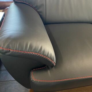 山田店長の好きなソファーメーカーのソファーです！これ激安すぎです 