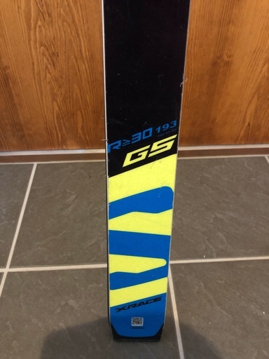 スキー板　サロモン　GS １９３cm R≧３０　チューンナップ後未使用