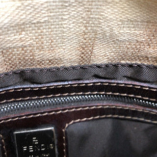 転売不可 美品 FENDI フェンディ ベージュ ほかにもあり