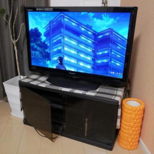 SHARP　32型テレビ