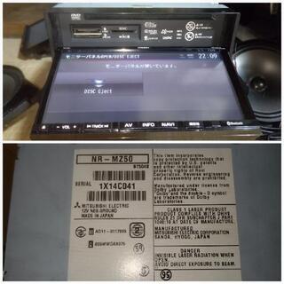 カーナビ、テレビ 三菱電機2DIN 7型メモリーナビ DVD/CD/SD/Bluetooth 