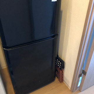 (差し上げます)冷蔵庫　ハイアール/ LB-JRN106