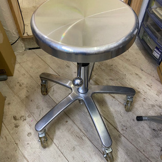タカラベルモント　スツール　中古