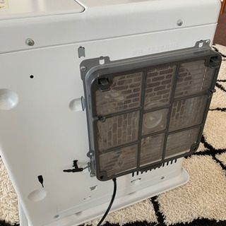 ダイニチ　ブルーヒーター　FX-52R4 中古美品 ダイニチ ブルーヒーター FX-52R4 (灯油ヒーター)