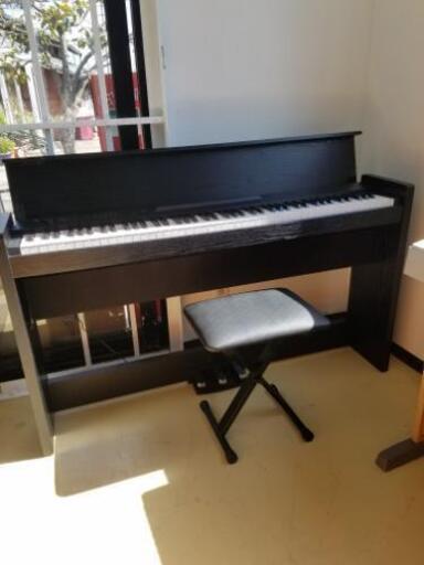 最新2020年式！！人気のブラック！電子ピアノ！88鍵、椅子と説明書！愛知県名古屋市周辺配達無料\n