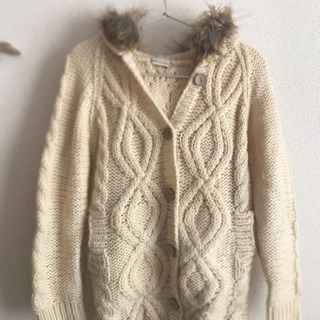 Earthのカーディガン にゃみりん 美合のパーカー レディース の中古 古着あげます 譲ります ジモティーで不用品の処分
