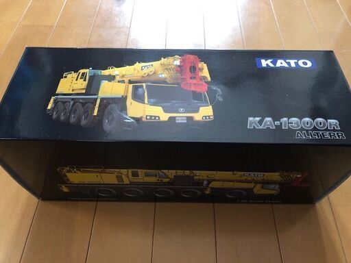 1/50スケール KATO KA-1300R ALLTERR 未使用品です。ミニカー　クレーン