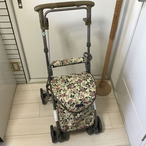 花柄シルバーカー 手押し車 介護用品 歩行補助