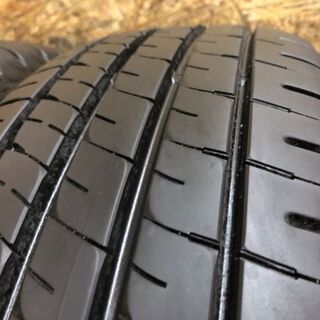 DUNLOP ENASAVE EC204 215/65R16 16インチ 夏タイヤ 4本 2019年製 バリ溝 アルファード ヴェルファイア等 (TG350) クレジットカード QR決済可能