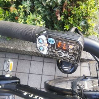 BRIDGESTONE HYDEE.B 2011年購入品 チャイルドシートも付いております。