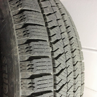 商談中　ブリジストンVRX2　スタッドレスタイヤ&ホイール　４本セット