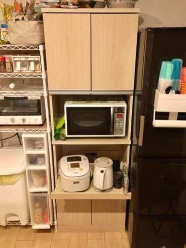 出品は本日まで■値下げ■★食器棚　キッチン　収納　棚　ボード★