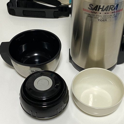 タイガー日本製ダブルステンレスボトルサハラ水筒1 24リットル大容量 ゆきいちご 三郷の生活雑貨の中古あげます 譲ります ジモティーで不用品の処分