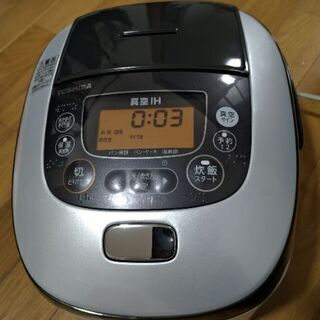 炊飯器　東芝　TOSHIBA RC-10VRH