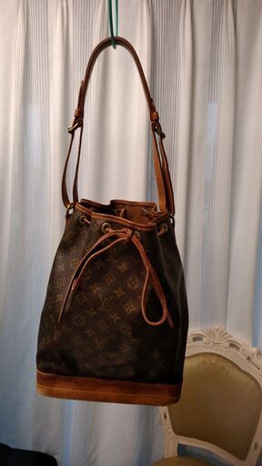お受け渡し者様決まりました。ありがとうございますLOUIS VUITTON・ＧＵＣＣＩ・Ferragamo