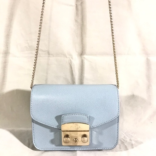 FURLA フルラ  メトロポリス ショルダーバッグ　ゴールドチェーンライトブルーレザー