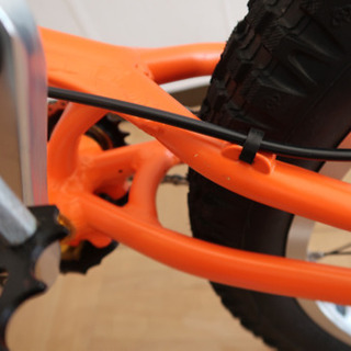 ほぼ新品】定価13万・トライアルバイク20インチ・カーボン装着