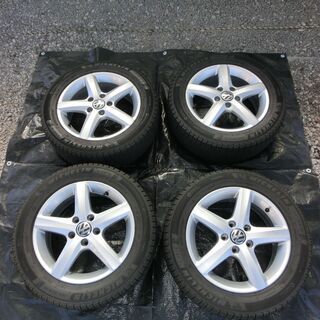 ワーゲントゥーラン純正アルミホイール付きスタッドレスタイヤ 205-55-R16