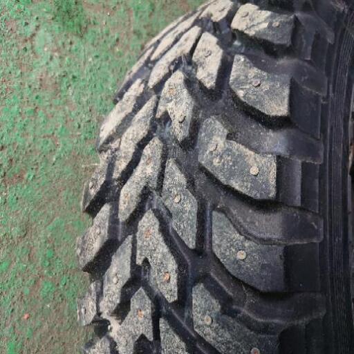 ジムニーフルピンマッドタイヤ