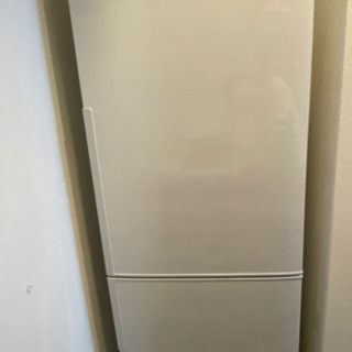 2ドア冷蔵庫　2人暮らしにも対応する大容量