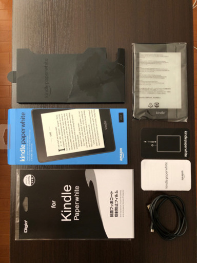 大幅値下げ❗️新品同様❗️Kindle Paperwhite 第10世代　広告なし　wifi 8GB 黒　防水機能搭載