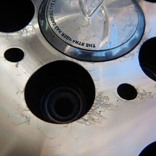 ＳＴＲＡＮＧＥＲ　１７インチ　プリウス、ウィッシュ、レガシィ