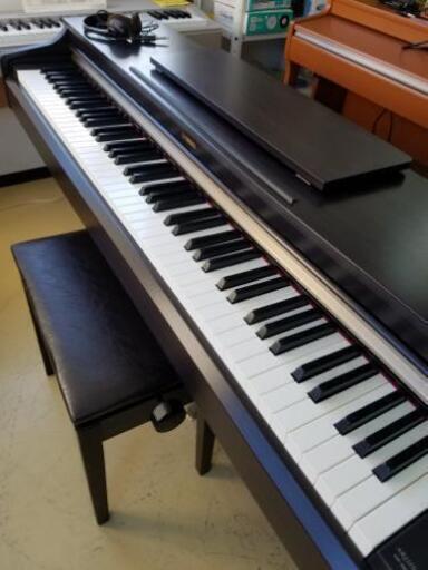 YAMAHA！ARIUS！電子ピアノ！88鍵、椅子とヘッドホン！愛知県名古屋市 