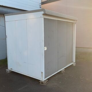 【苫小牧バナナ】ビニトップ物置 間口広タイプ ホワイト系 苫小牧バナナ】ビニトップ物置 間口広タイプ ホワイト系