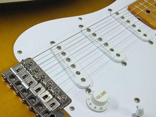 苫小牧バナナ】Fender Japan ST57-DMC 2TS ストラトキャスター