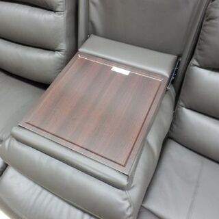 3人掛けソファ 電動リクライニングソファ テーブル付き 幅202㎝ ブラック レザー セパレート リモコン ゆったり 高級感 電動ソファ リクライニング ソファ道内13店舗展開のリサイクルショップ ペイペイ対応 札幌市西区西野