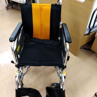 値下げしました！自走介助兼用車椅子/オレンジ×ブラック【管理番号0014】