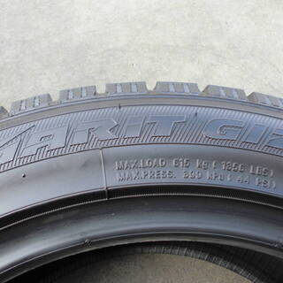 205/55R16　4本組　トーヨーガリット　スタッドレス　リーフ、８６