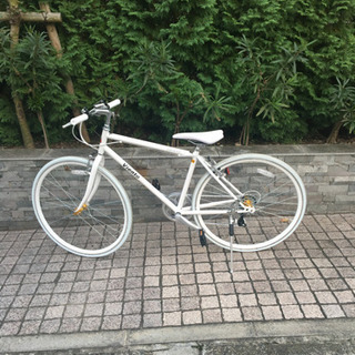 【ネット決済・配送可】クロスバイク　自転車　ほぼ新品