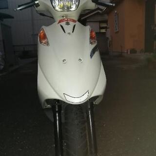 取引中　スズキ　アドレスV125G　K7パールホワイト令　和3年4月までの自賠責お付けします。