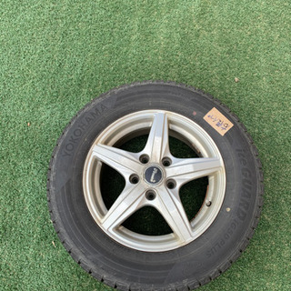 205/65R15 スタッドレスタイヤ４本セット 中古