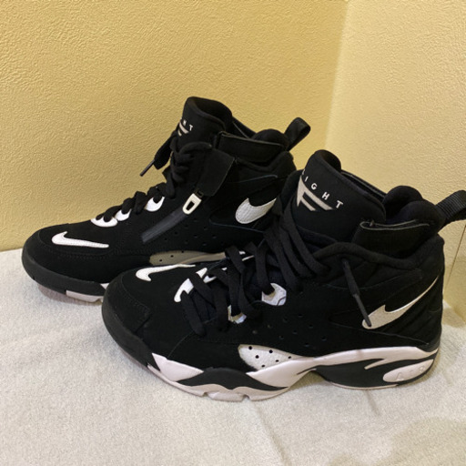 NIKE  マエストロ2