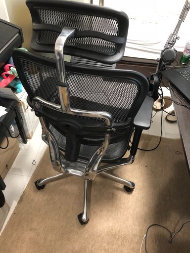 エルゴヒューマン プロ オットマン タブレットスタンド付き Culul 横浜の椅子 チェア の中古あげます 譲ります ジモティーで不用品の処分