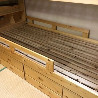 ラッキーベッド 二段ベッド 収納付 階段式 2段ベッド 宮付 LED照明付 耐荷重 500kg フィンランドパイン材 中古品