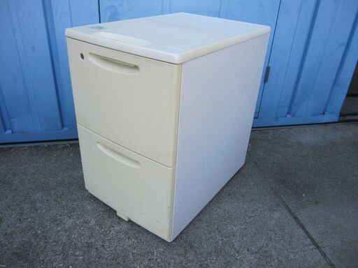 引違い書庫　コクヨ製　BWN-N5F1N　ニューグレー 引違い書庫 コクヨ製 BWN-N5F1N ニューグレー