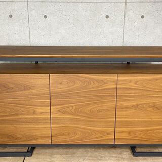 10*37 美品★リフレクト リビングボード サイドボード REFLECT 北欧家具 モダンインテリア モダン家具