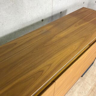 10*37 美品★リフレクト リビングボード サイドボード REFLECT 北欧家具 モダンインテリア モダン家具