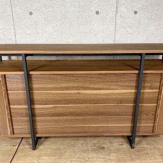 10*37 美品★リフレクト リビングボード サイドボード REFLECT 北欧家具 モダンインテリア モダン家具