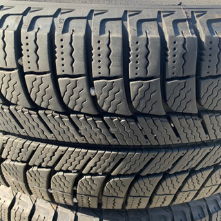 タイヤ　205.55.16