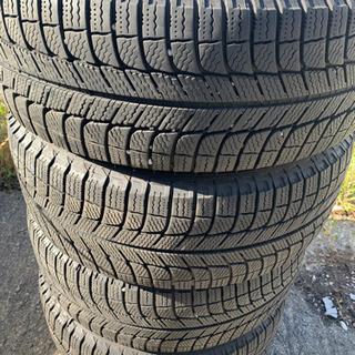 タイヤ　205.55.16
