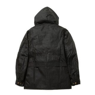 バブアー ウルスラ