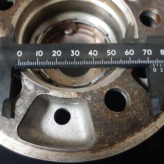 引き取り限定18インチ225/40ホイールROZEST 4本通し レガシィ、プリウス他