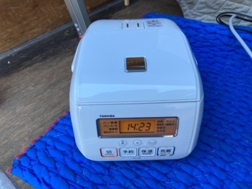 東芝 3合炊き 炊飯器 RC-5SK