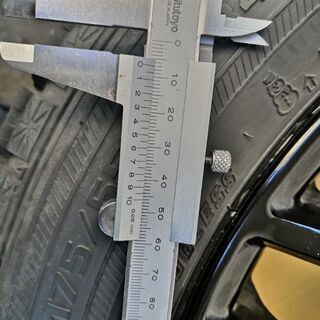 【商談中】スタッドレスタイヤホイールセット 175/65R15　5H PCD114.3